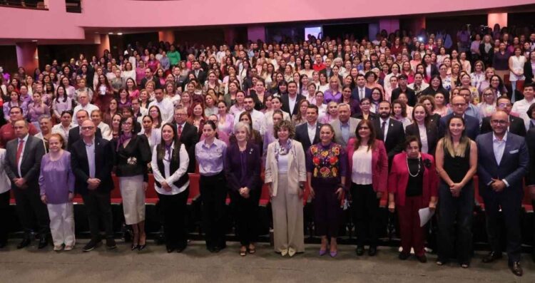 En el marco del 8M, María de Villarreal impulsa una sociedad basada en respeto e igualdad sustantiva