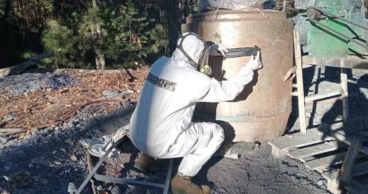 Marina desmantela dos laboratorios clandestinos en La Galancita, Durango