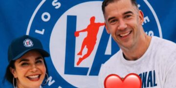 Martha Higareda y Lewis Howes celebran triunfo deportivo