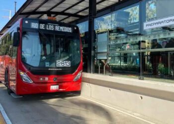 Metrobús anuncia horario especial para el fin de semana santo en Ciudad de México
