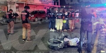 Motociclista pierde la vida al chocar contra automóvil en Altamira, Tamaulipas