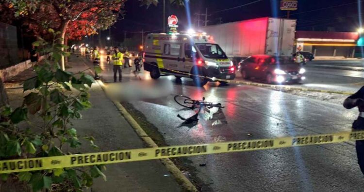 ciclista sin vida Eje Vial