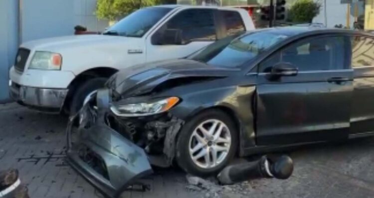 Mujer provoca carambola tras perder el control del vehículo en Matamoros, Tamaulipas