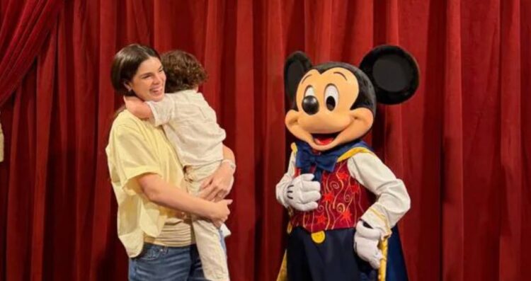Nadia Ferreira vive un viaje inolvidable en Disney junto a su hijo