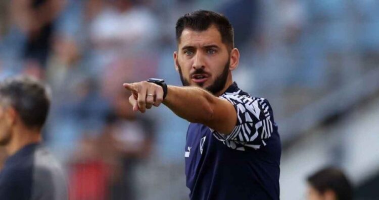 Nico Sánchez asume como técnico interino de Rayados tras la salida de Torrent