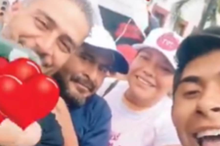 Omar García Harfuch vive un bochornoso momento luego de que un joven le pide que le haga un hijo a su mujer