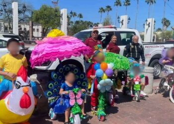 primavera Nuevo Laredo desfiles
