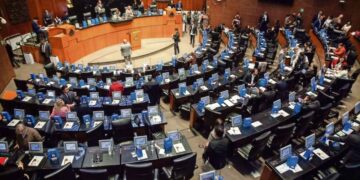Senado patentes piratería