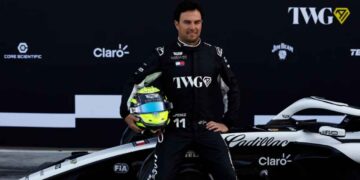 “Checo” Pérez cumple 15 años de una trayectoria legendaria en la Fórmula 1