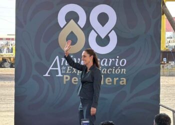 Sheinbaum encabeza ceremonia del 88 aniversario de la Expropiación Petrolera en Pueblo Viejo, Veracruz