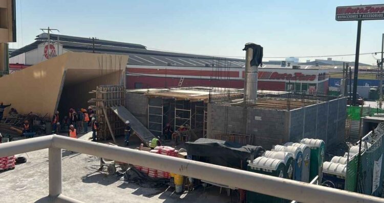 Trabajador queda lesionado al sufrir un accidente en una construcción en San Nicolás, NL