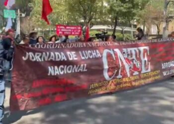 VIDEOS: Integrantes de la CNTE inician marcha y plantón 72 horas en la CDMX