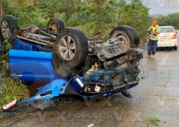 Volcadura de camioneta en el Corredor Urbano “Luis Donaldo Colosio” deja dos lesionados en Altamira, Tamaulipas