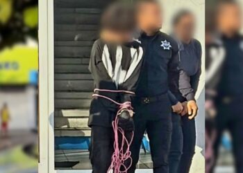 alumno mata a maestras en Michoacán