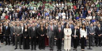 becas y apoyos UAT 2026