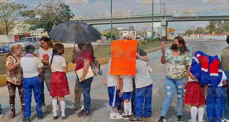 bloqueo de la carretera Tampico-Mante