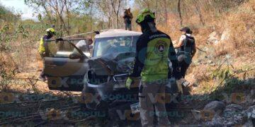 choque con tractocamión en Victoria