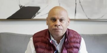 Francisco Cuéllar renuncia
