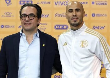 renovación de Guido Pizarro Tigres