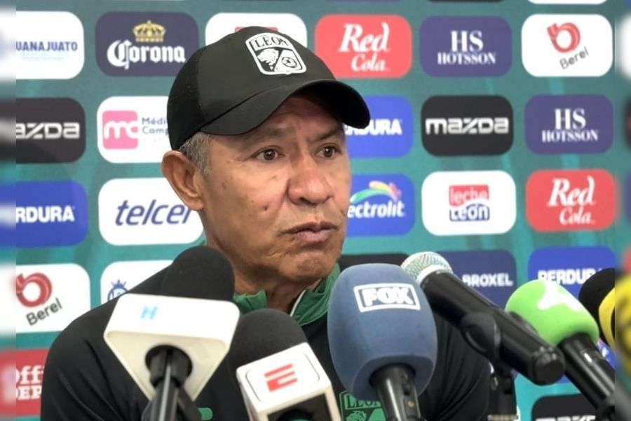 renuncia Nacho Ambriz
