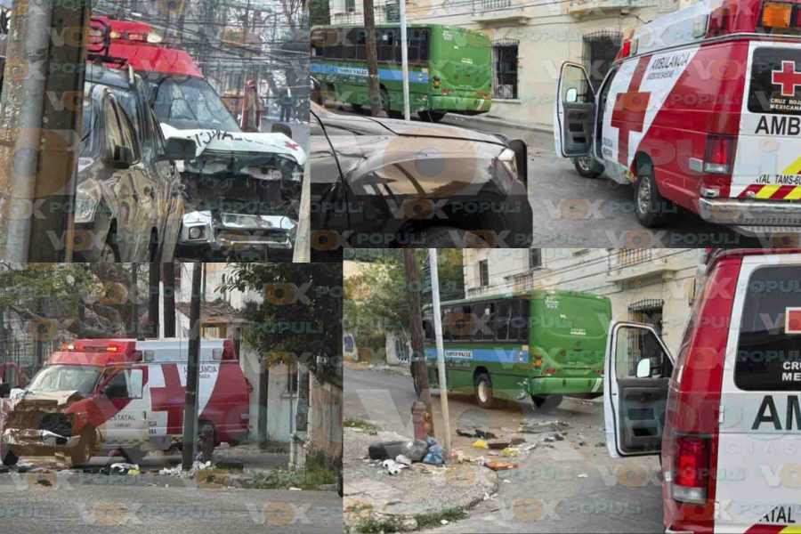 Ambulancia de Cruz Roja queda fuera de servicio tras chocar con autobús en Tampico, Tamaulipas