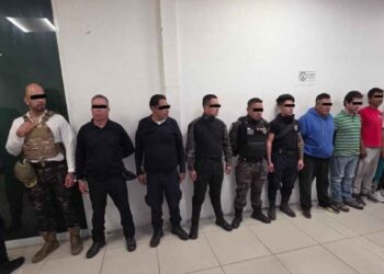 Cae el jefe policial de Jilotzingo y nueve hombres por robo en el Estado de México