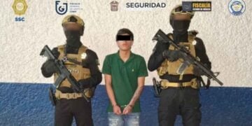 Caen Ángel “N” y Kevin “N” por el asesinato de Miguel Ángel de la Mora en la Ciudad de México