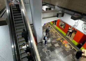 Caída masiva en escaleras eléctricas deja 11 heridos en la Línea 3 del Metro de CDMX