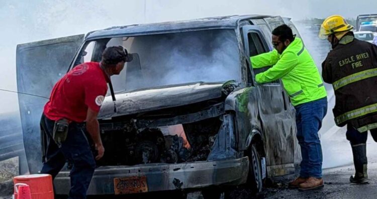 incendio camioneta Mante – Tula