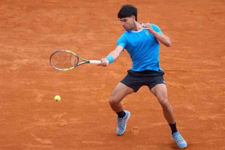 Carlos Alcaraz ve peligrar su liderato en el torneo de Montecarlo