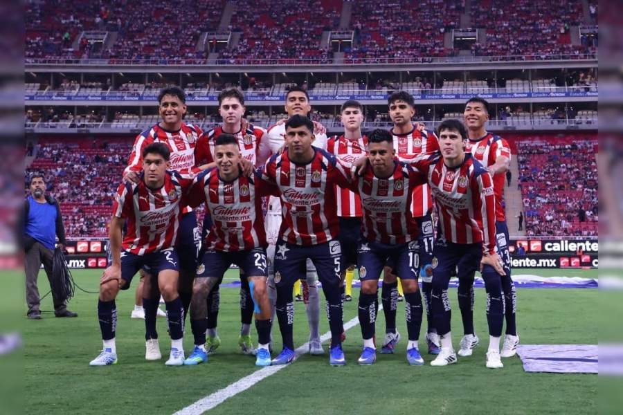 Chivas líder general historia