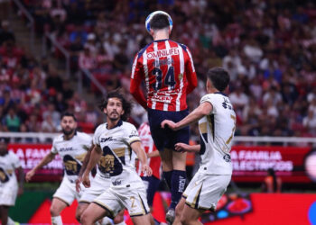 Pumas Chivas jornada 13