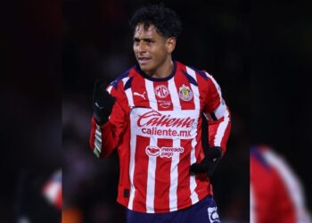 Chivas vs Pumas Apertura