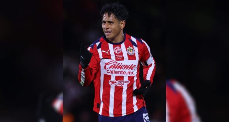 Chivas vs Pumas Apertura