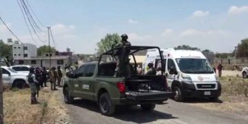 Colapsa túnel clandestino conectado a ductos de Pemex en Edomex; hay 4 atrapados