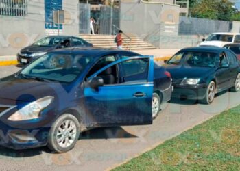 Descuido al volante accidente en Victoria