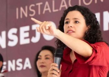 Luisa María Alcalde gobernadores
