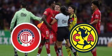 El partido del América vs Toluca pelea Helinho