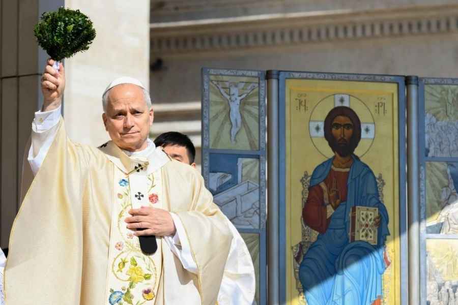 En su mensaje de Pascua, el papa León XIV condena la guerra y llama al diálogo