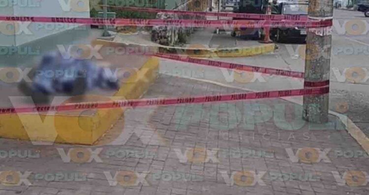 Fallece hombre en el acceso principal del Hospital General de Tampico, Tamaulipas