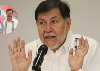 Fernández Noroña responde a críticas por salario de su hijo en la CFE