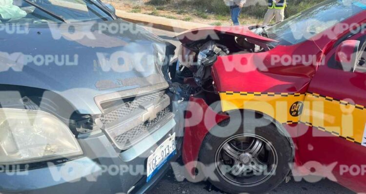 Fuerte choque frontal deja siete lesionados en Altamira, Tamaulipas