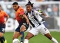 Genoa de Johan Vásquez cae 2-0 ante la Juventus en la Serie A