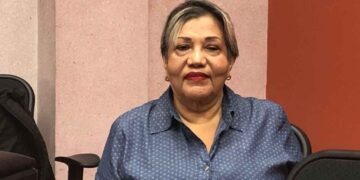 Guillermina Arriaga exige a choferes de transporte público cumplir con sus rutas en Tampico, Tamaulipas