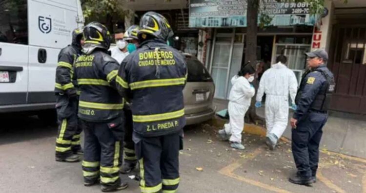 Hallan a mujer sin vida dentro de departamento en la Ciudad de México