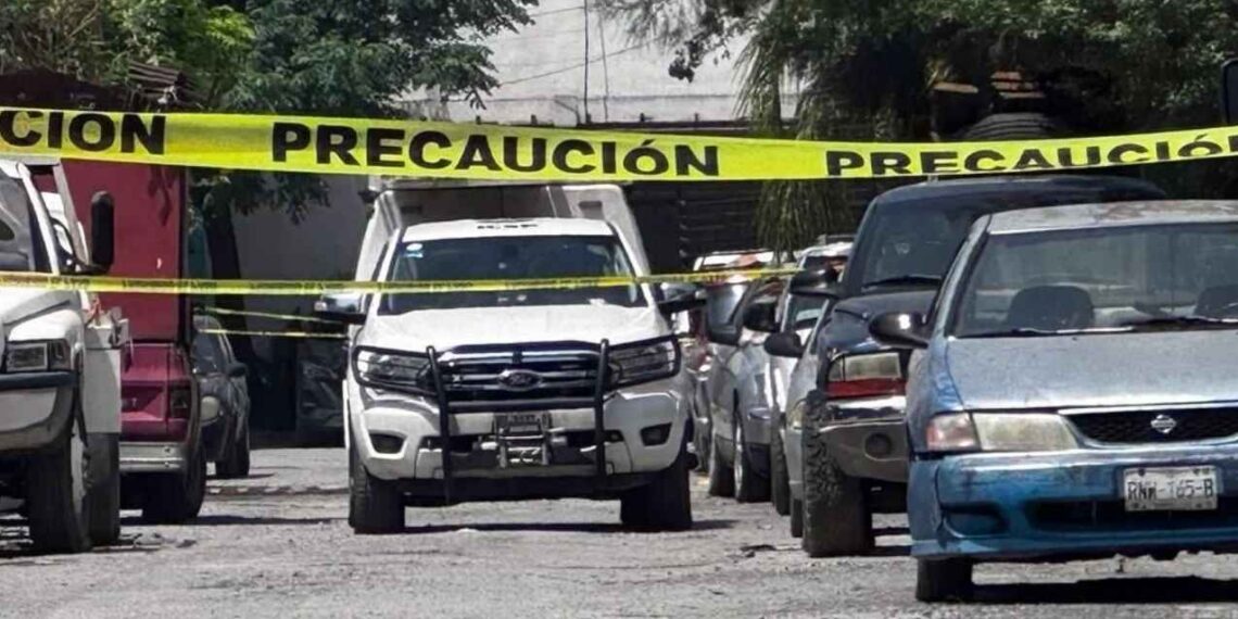 Hallan a mujer sin vida dentro de una vivienda en Apodaca, NL