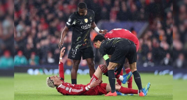Hugo Ekitike lesión Liverpool