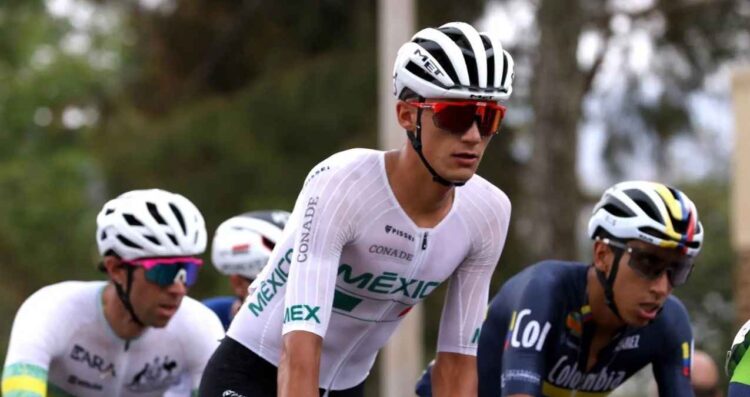 Isaac del Toro abandona la etapa 3 del Itzulia 2026 tras una fuerte caída