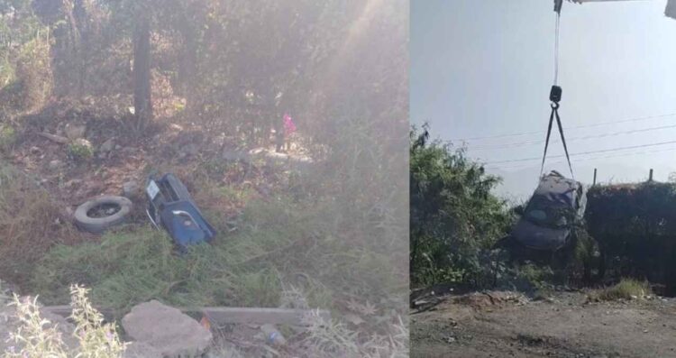 Jovencito sobrevive tras perder el control y caer a un arroyo en Santa Catarina, NL
