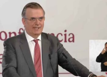 Marcelo Ebrard defiende estancia de su hijo en Londres durante la pandemia